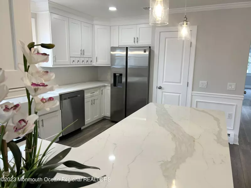 8 Wojtyla Court, Toms River, NJ 08757