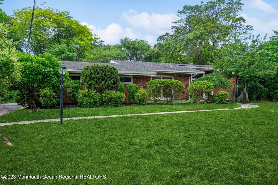 53 Upper Prospect Road, Atlantic Highlands, NJ 07716