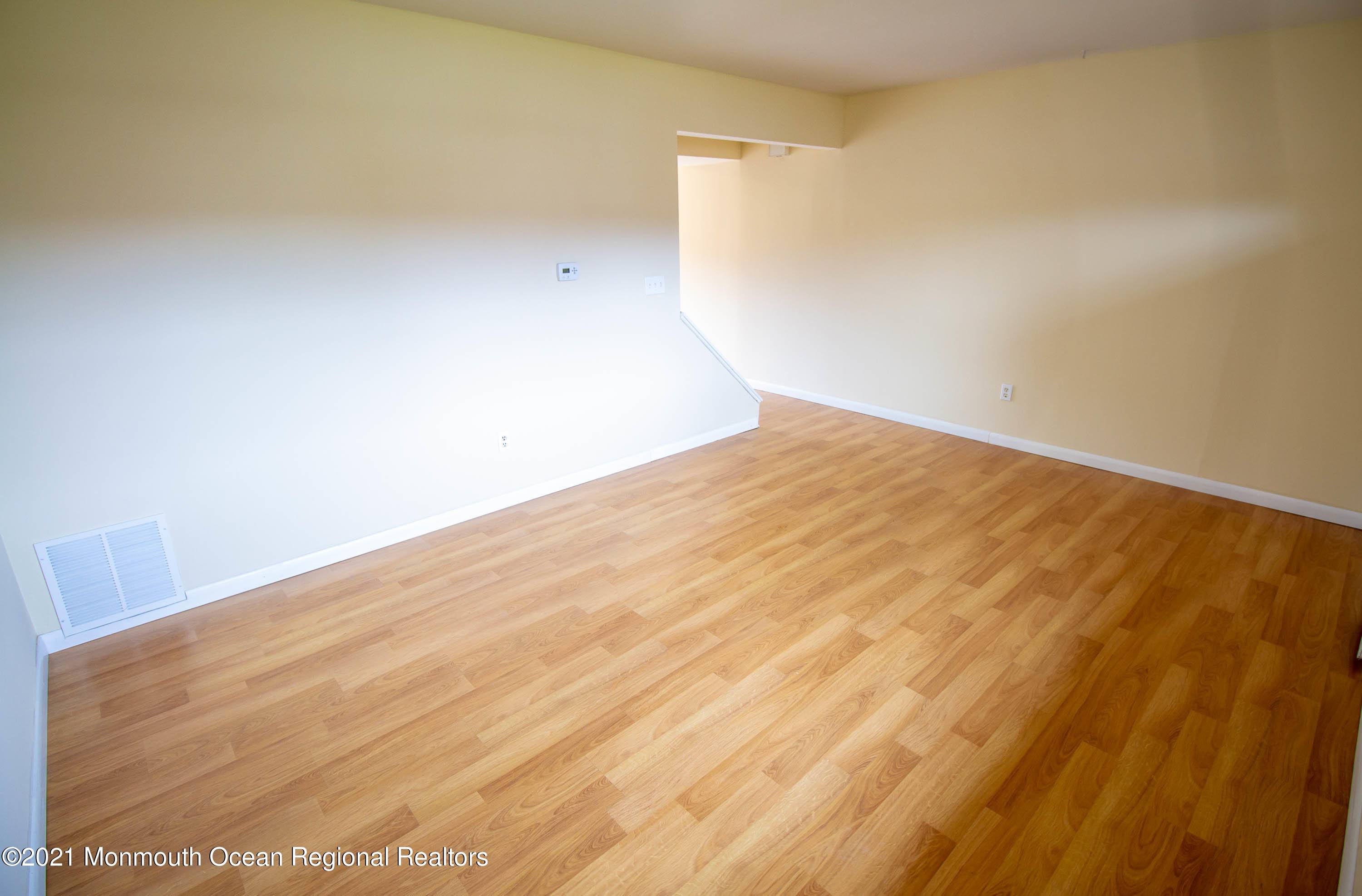 Brick, NJ 08724