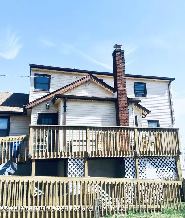 Keansburg, NJ 07734,143 Shore Boulevard