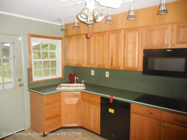 Lakewood, NJ 08701,625 Huntington Drive