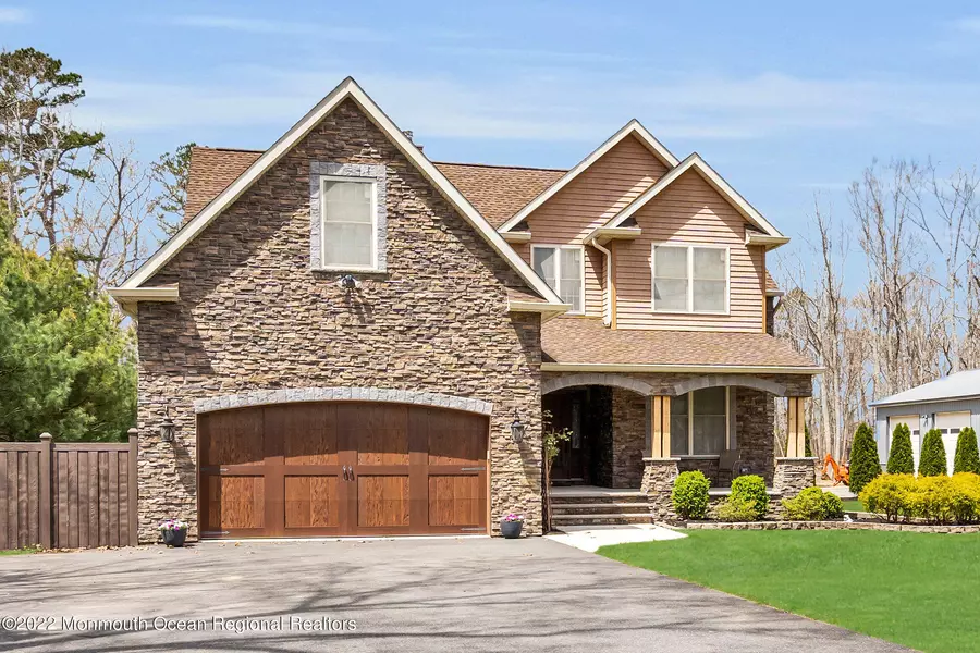 554 Whitecomb Avenue, Jackson, NJ 08527