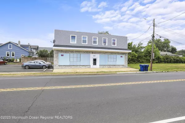 Neptune Township, NJ 07753,605 State Route 35 S