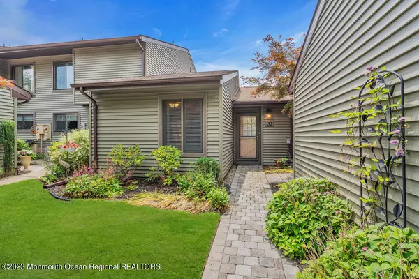 Red Bank, NJ 07701,33 Andover Court