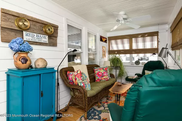 Red Bank, NJ 07701,33 Arthur Place