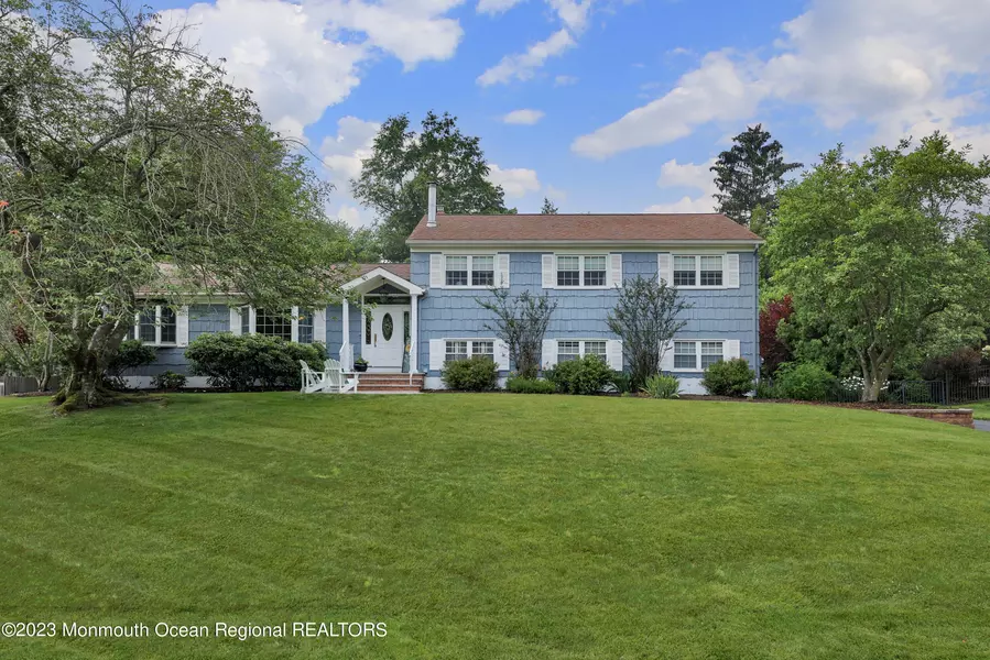 32 Ravine Road, Red Bank, NJ 07701