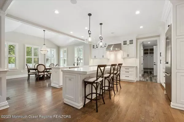 Fair Haven, NJ 07704,275 Oxford Avenue