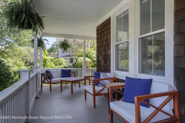 Atlantic Highlands, NJ 07716,198 Monmouth Avenue