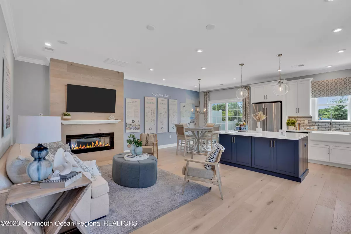 Wall, NJ 07753,22 Chapel Lane