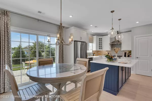 Wall, NJ 07753,22 Chapel Lane