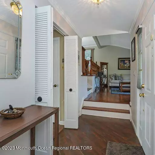 Old Bridge, NJ 08857,26 Tuscarora Circle