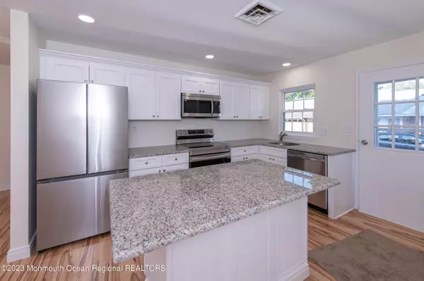 Lakewood, NJ 08701,815 Balmoral Court