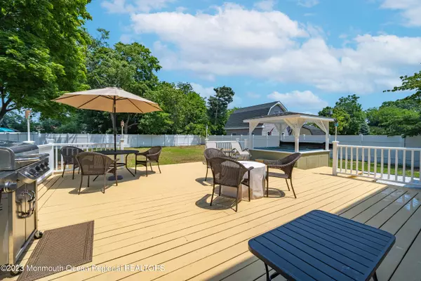 Brick, NJ 08723,20 Wallis Court