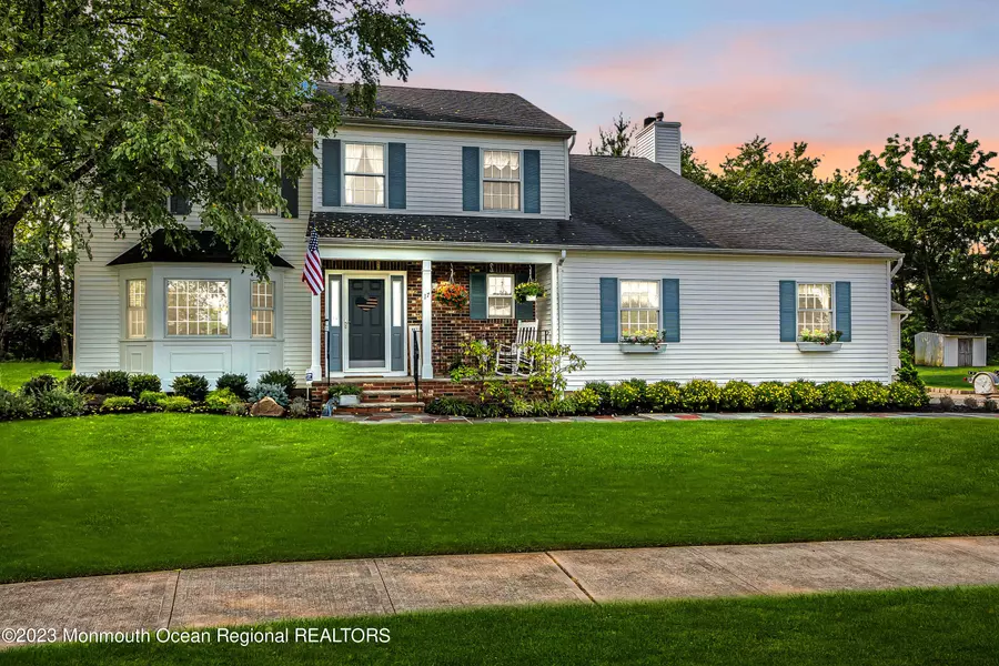 17 Lordina Drive, Edison, NJ 08817