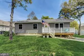 233 Middie Lane, Manahawkin, NJ 08050