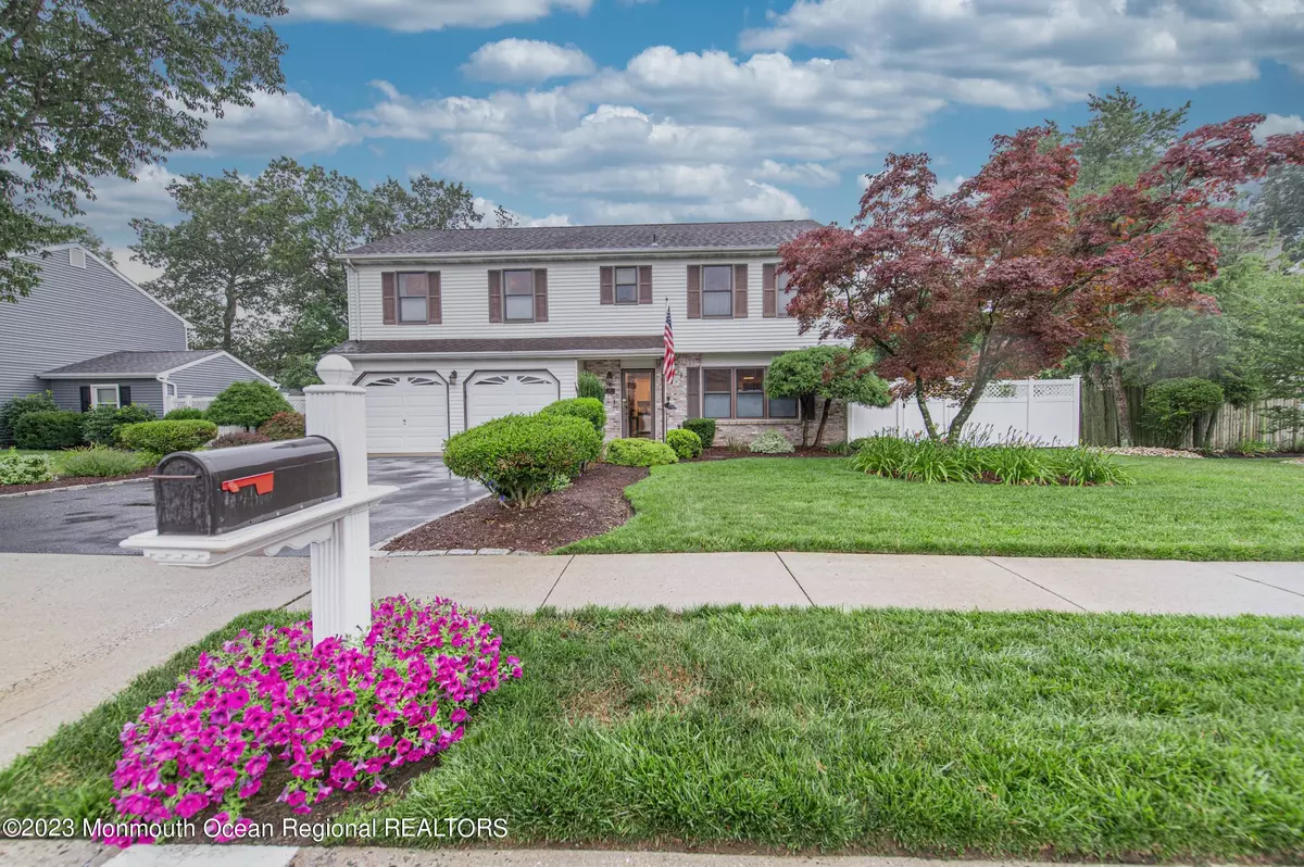 Howell, NJ 07731,81 Bristlecone Drive