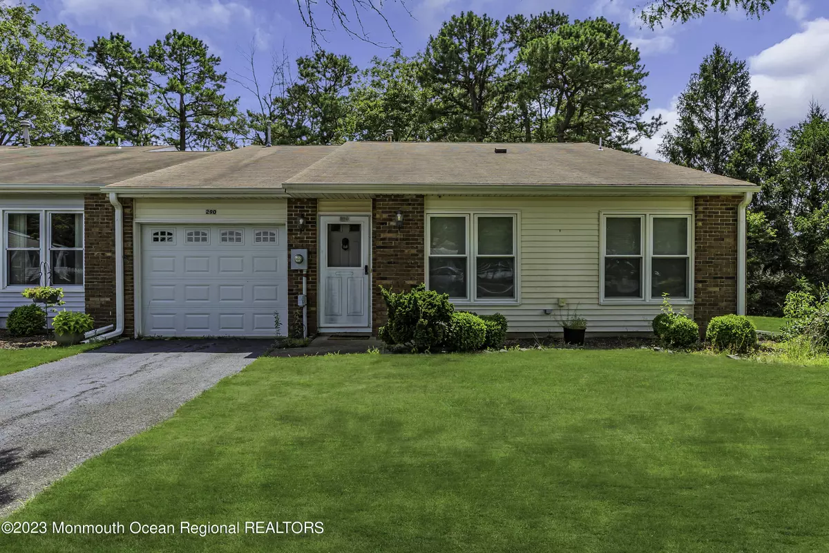 Lakewood, NJ 08701,290 Marni Lane