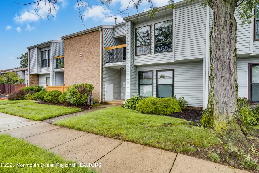 6 Dennison Drive #O, East Windsor, NJ 08520