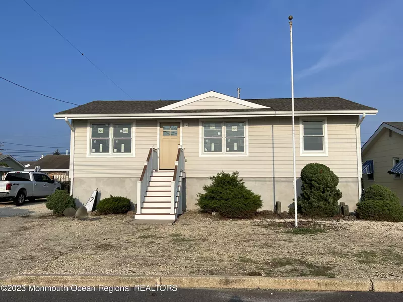 3218 Keith Lane, Lavallette, NJ 08735