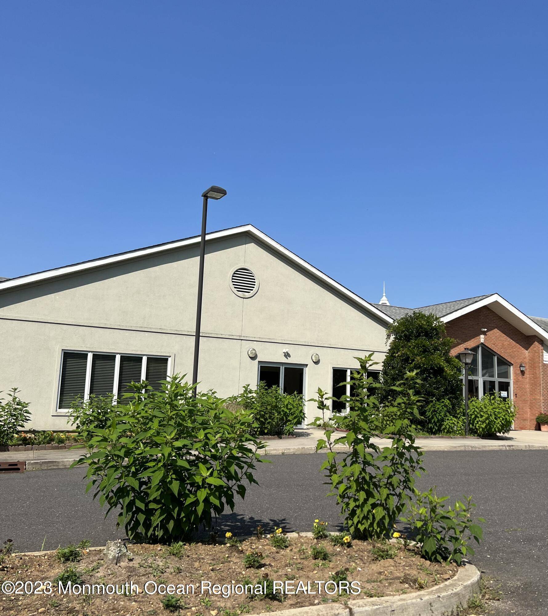 76 Wyckoff Road, Eatontown, NJ 07724