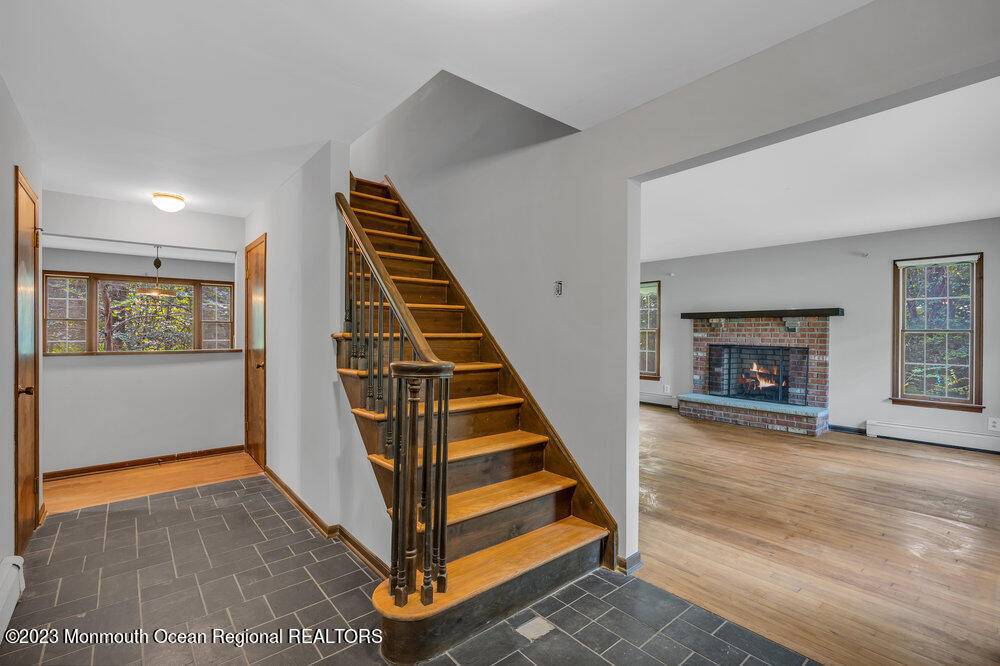 Tinton Falls, NJ 07724,96 Knollwood Drive