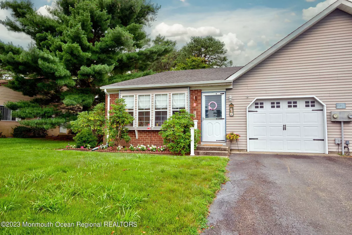 Whiting, NJ 08759,40 Mill Road #64