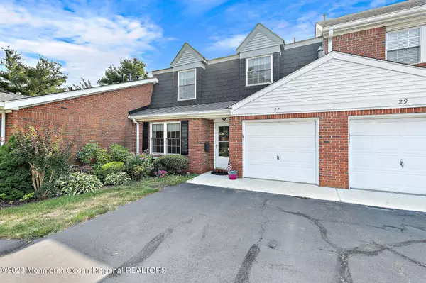 Spring Lake Heights, NJ 07762,27 Magnolia Drive
