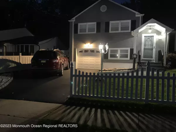 Parlin, NJ 08859,106 Albert Drive