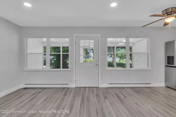 Lakewood, NJ 08701,552 Sheffield Court #B