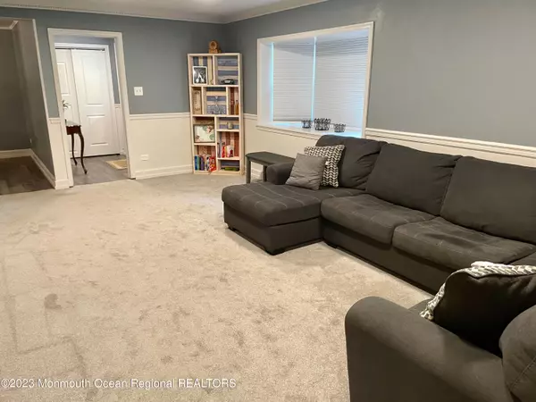 Roosevelt, NJ 08555,36 Tamara Drive