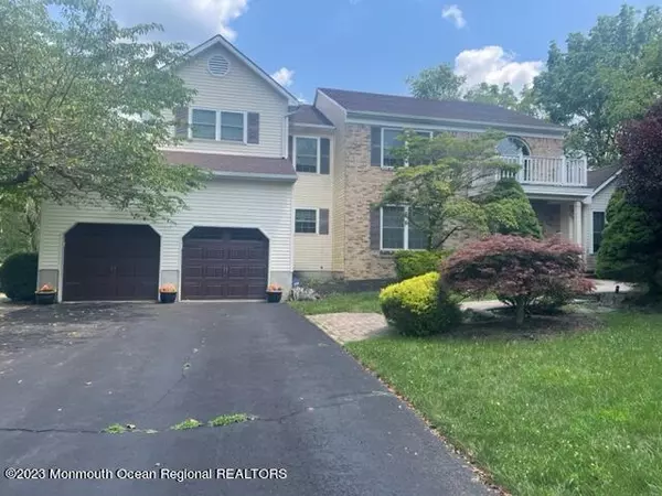 15 Darlington Drive,  Manalapan,  NJ 07726