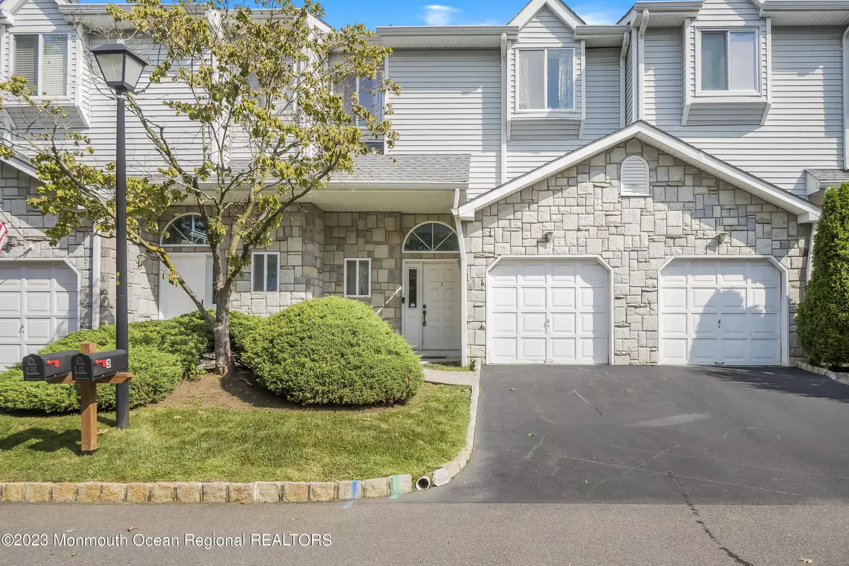 South Amboy, NJ 08879,3 Picaron Place #33