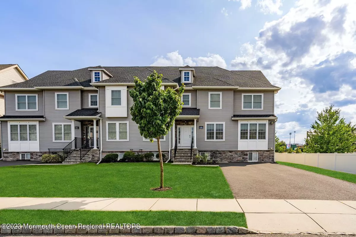 Lakewood, NJ 08701,36 Flannery Avenue