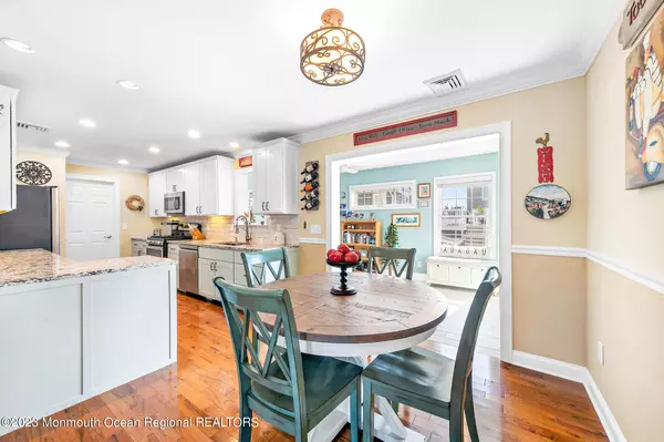 Beach Haven West, NJ 08050,22 Jeri Ann