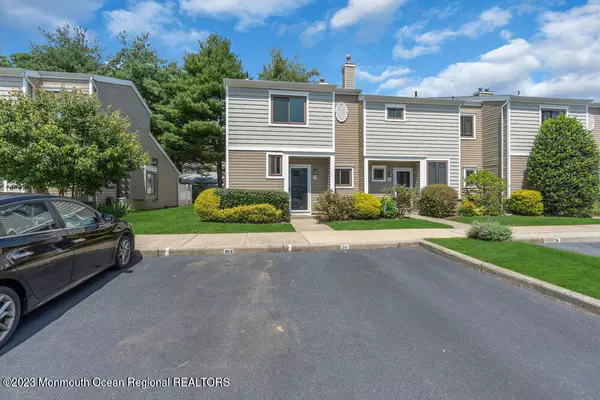 Tinton Falls, NJ 07724,25 Gloria Court