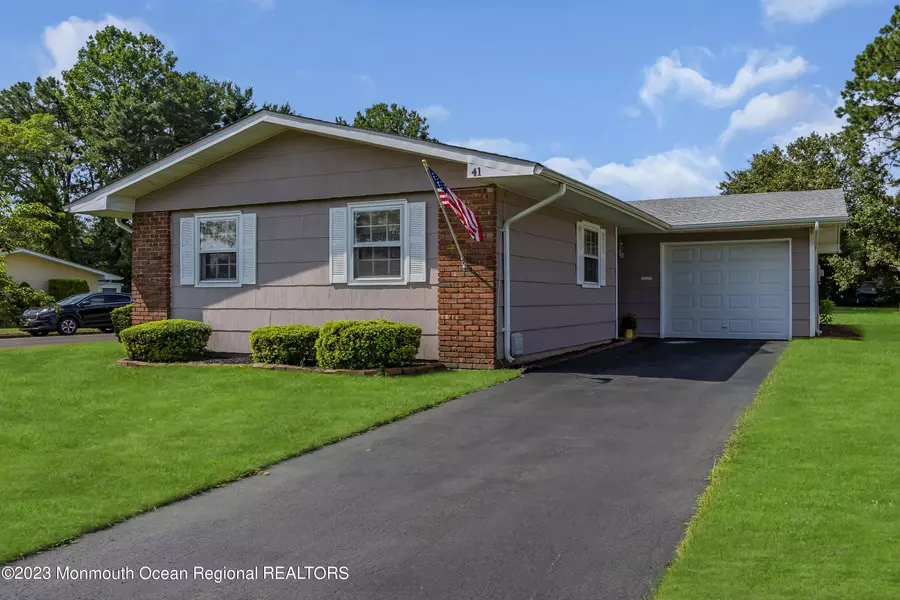 41 Clay Circle, Brick, NJ 08724