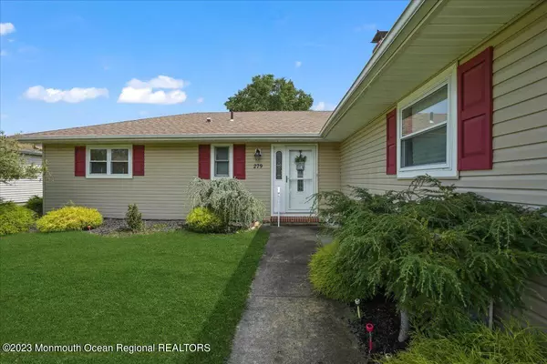 Toms River, NJ 08757,279 Port Royal Drive