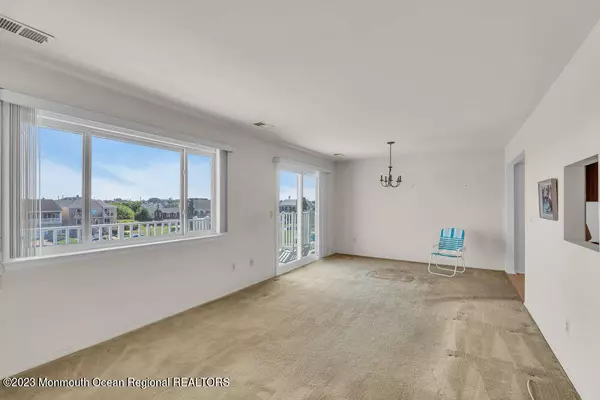 Bradley Beach, NJ 07720,201 Ocean Avenue #11