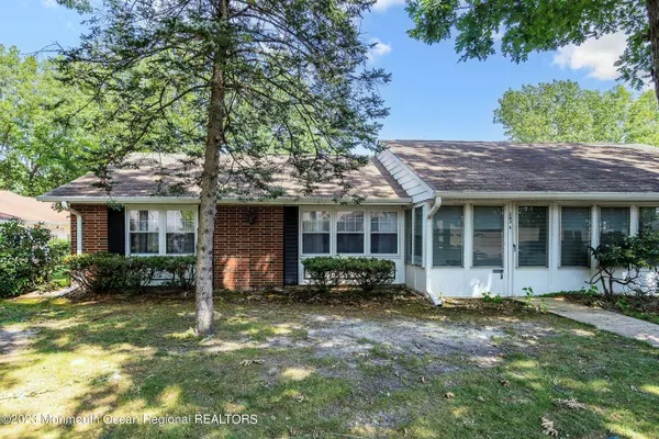 Lakewood, NJ 08701,283 Kingston Court