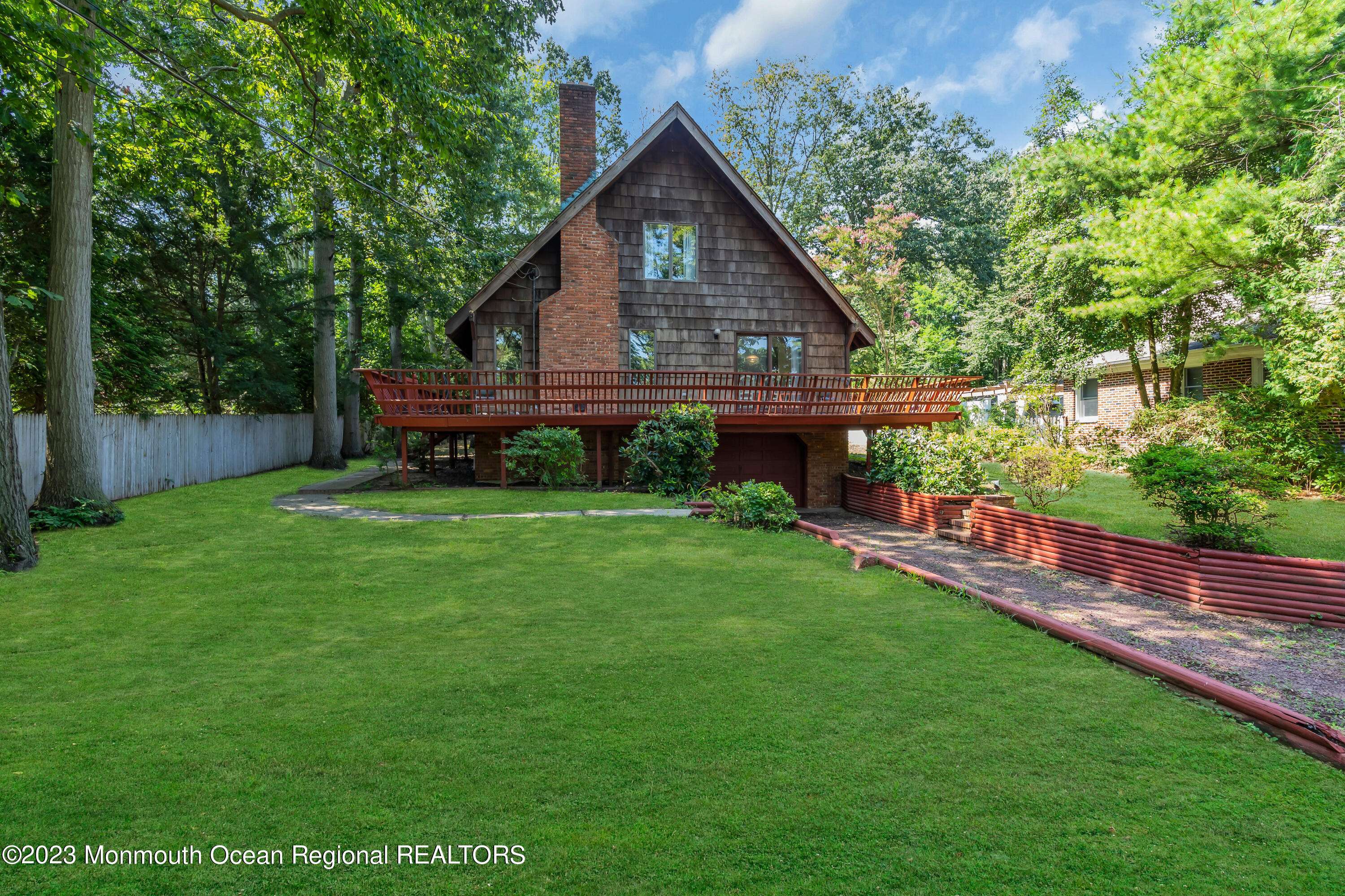 Atlantic Highlands, NJ 07716,343 Ocean Boulevard
