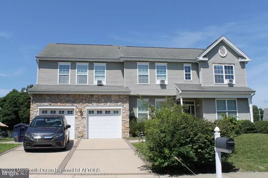 11 Alexandra Way, Little Egg Harbor, NJ 08087