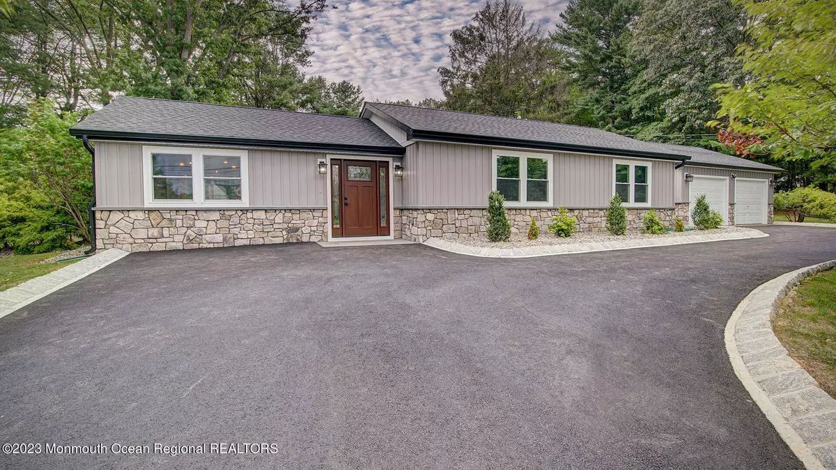 Millstone, NJ 08510,420 Stagecoach Road