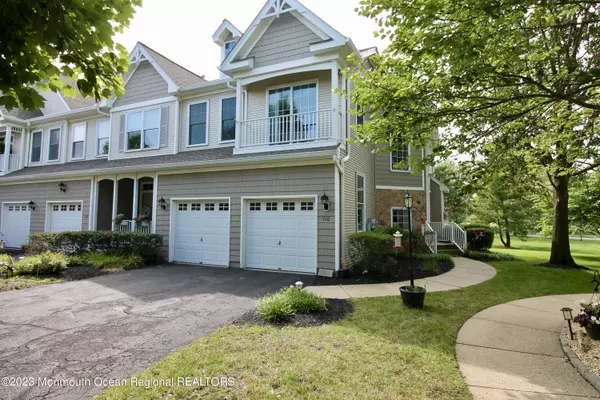 South Amboy, NJ 08879,110 S Shore Drive