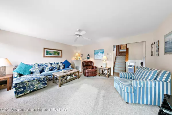 Long Beach Twp, NJ 08008,7301 Long Beach Boulevard #D25