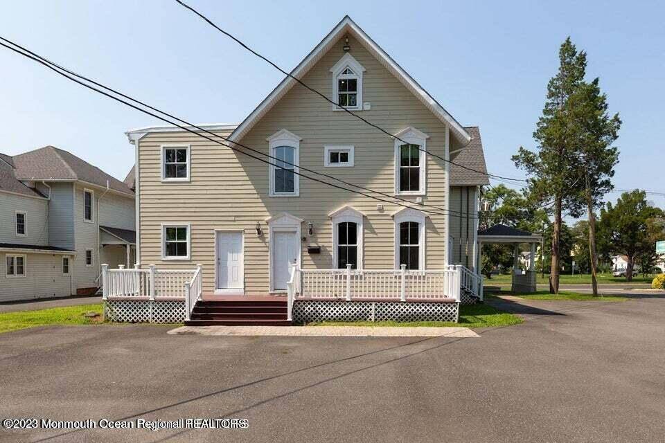 Freehold, NJ 07728,64 E Main Street