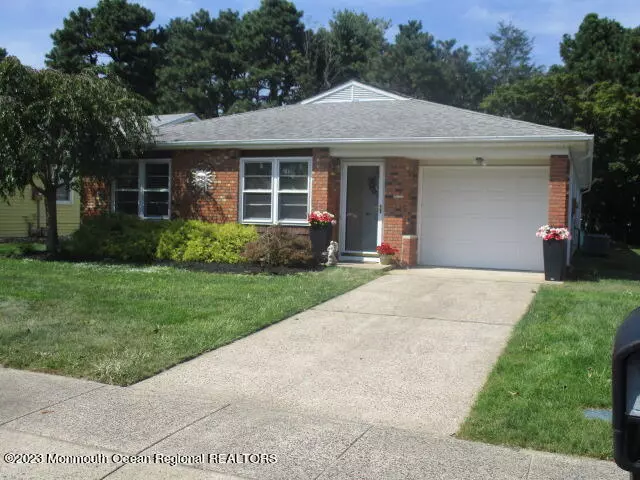 Brick, NJ 08723,10 Tennis Court