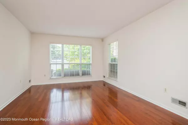 Sea Girt, NJ 08750,151 Tarpon Drive #1510