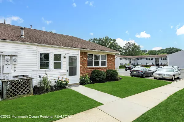 Matawan, NJ 07747,31 Galewood Drive