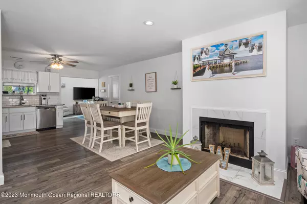 Stafford, NJ 08050,248 Neptune Drive