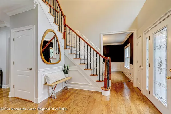 Holmdel, NJ 07733,28 Van Brackle Road